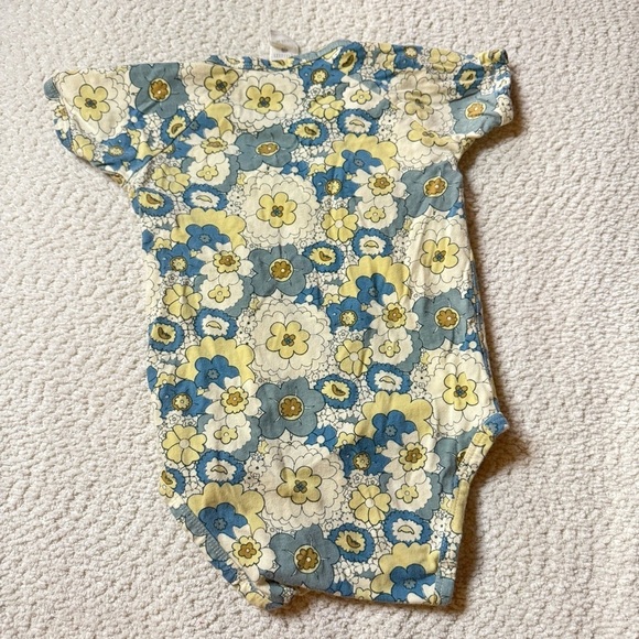 Kate Quinn Midcentury Floral Blue Yellow Kimono Bodysuit Size 12-18 Months - Picture 4 of 4